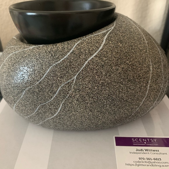 Scentsy Other - Zen Rock Scentsy warmer